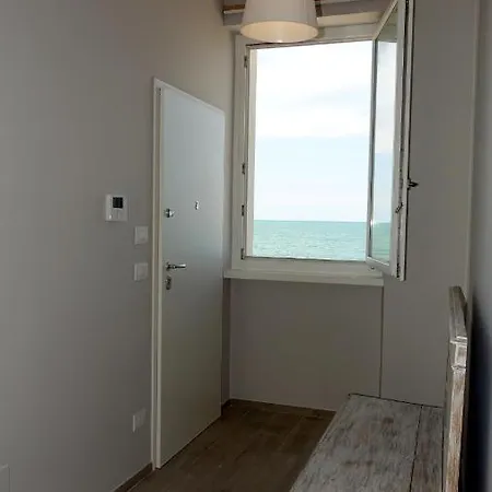 Apartment La Finestra Sul Mare