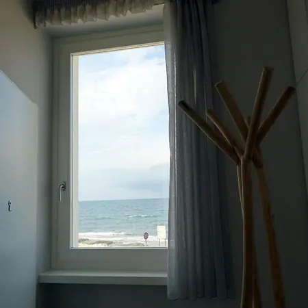 Apartment La Finestra Sul Mare