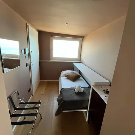 公寓 La Finestra Sul Mare 巴里